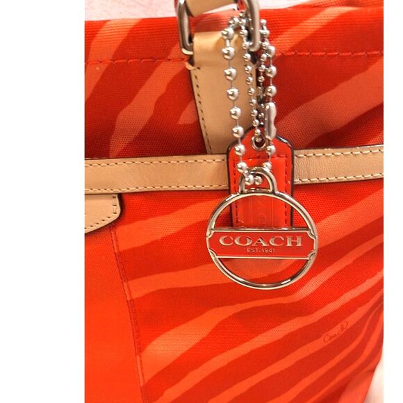 Coach F23283 Zebra Print Canvas Tote Bag - Picture 3 of 16